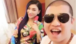 网红夫妻主播吃瓜,揭秘娱乐圈背后的“吃瓜”生活